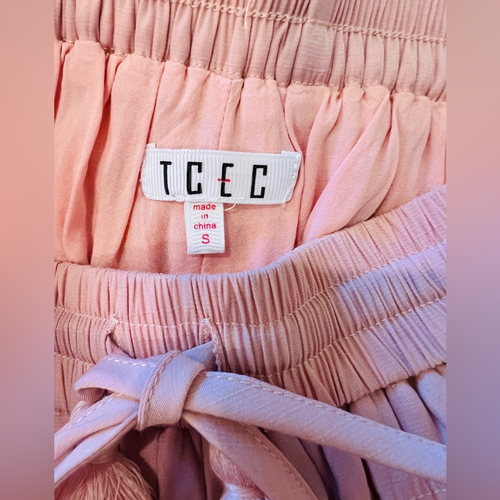 TCEC Ruffle Mini Skirt - Picture 3 of 3